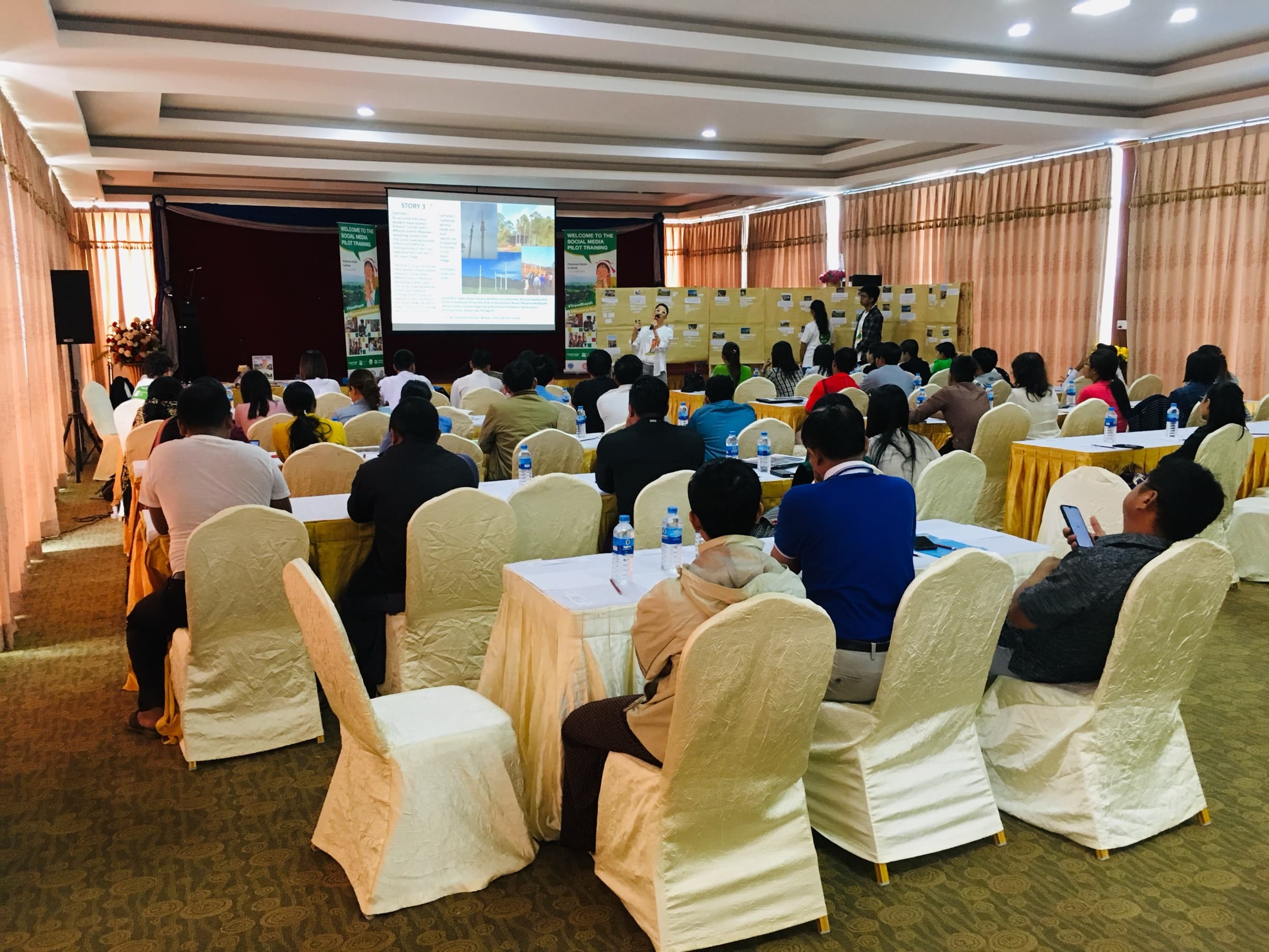 Social media pilot training in session, Loikaw