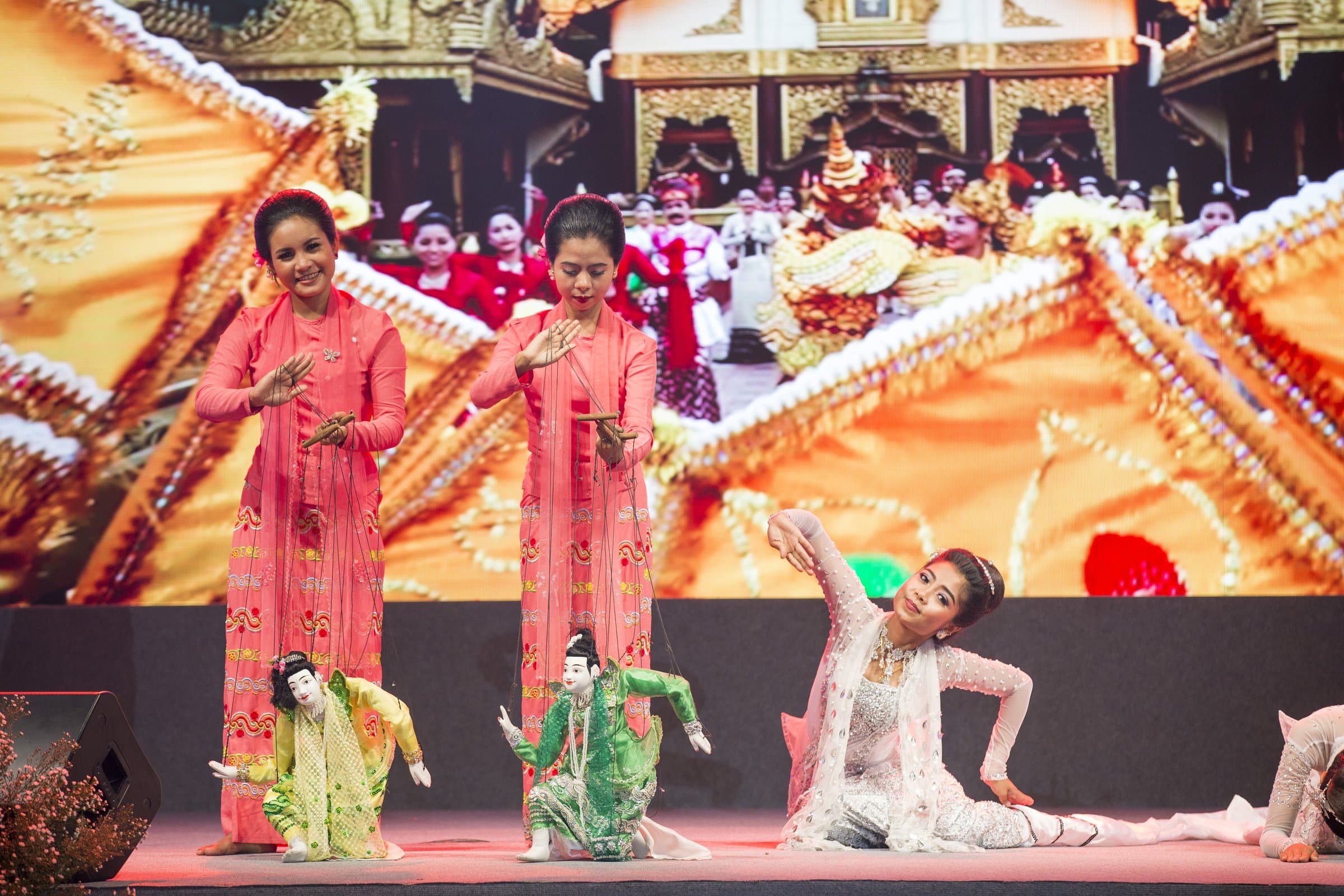 Cultural performance at the gala dinner