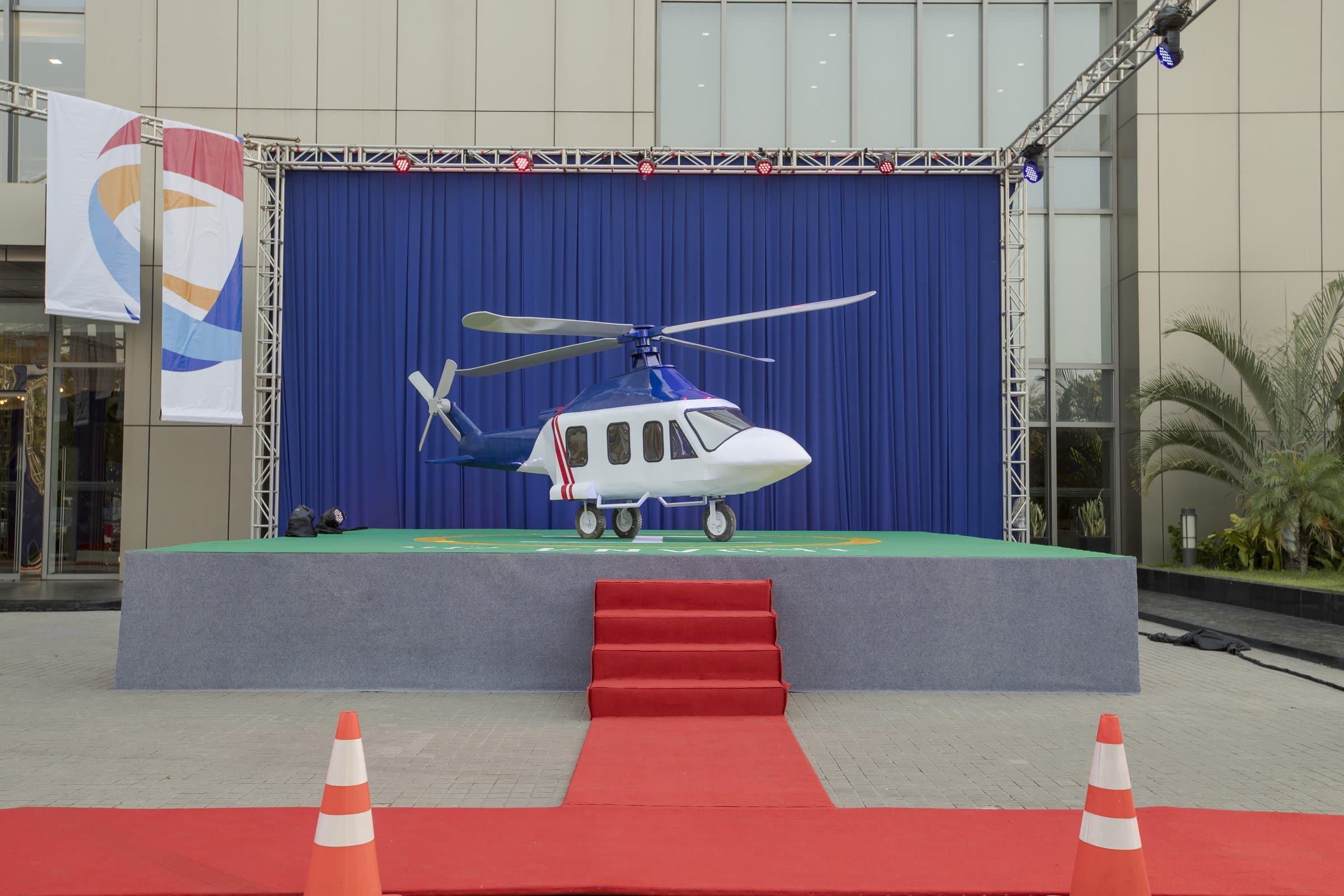 The helicopter on the red carpet at the LCP-Badamyar inauguration